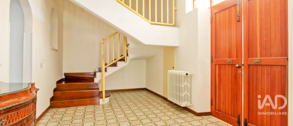 Casa indipendente / Villa 6 locali di 363 m² in Anzio (00042)