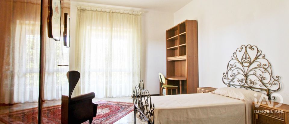 Casa indipendente / Villa 6 locali di 363 m² in Anzio (00042)