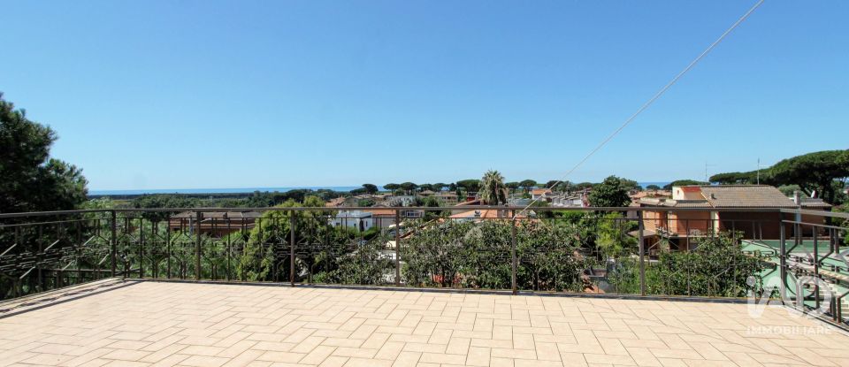 Casa indipendente / Villa 6 locali di 363 m² in Anzio (00042)