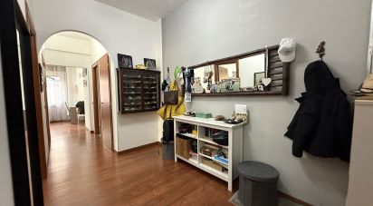 Appartamento 6 locali di 100 m² a Genova (16141)