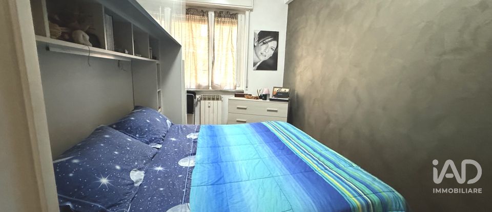 Apartment 6 rooms of 100 m² in Genova (16141)