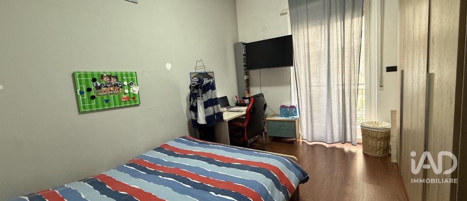 Apartment 6 rooms of 100 m² in Genova (16141)