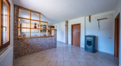 Casa indipendente / Villa 3 locali di 142 m² in Jolanda di Savoia (44037)