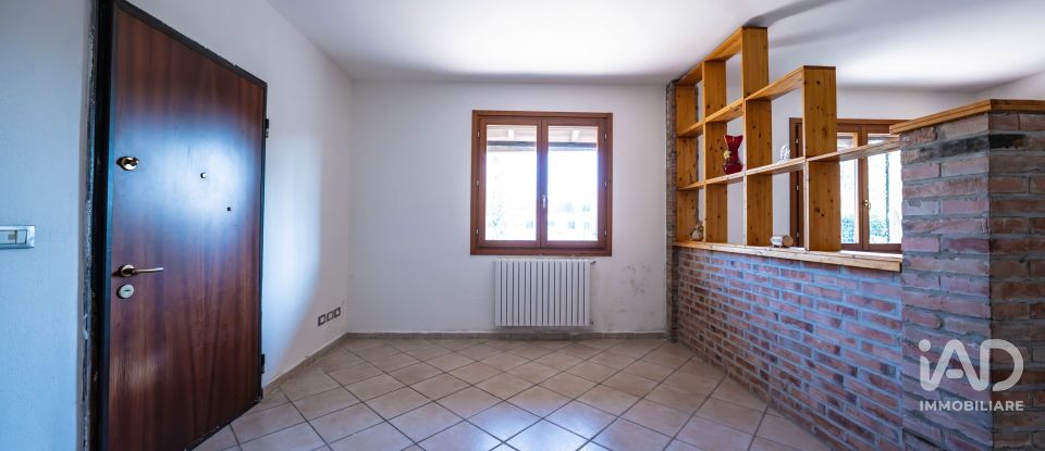 Casa indipendente / Villa 3 locali di 142 m² in Jolanda di Savoia (44037)