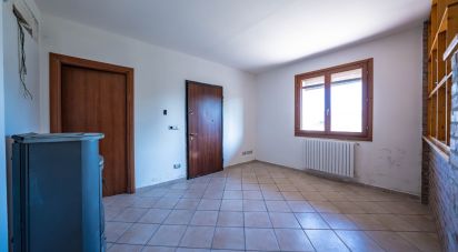 Casa indipendente / Villa 3 locali di 142 m² in Jolanda di Savoia (44037)