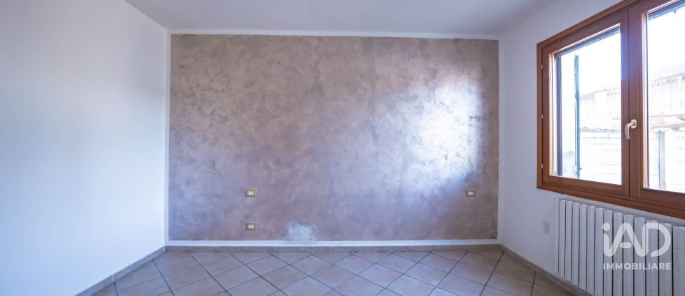 Casa indipendente / Villa 3 locali di 142 m² in Jolanda di Savoia (44037)