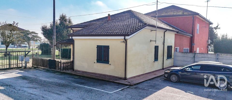 Casa indipendente / Villa 3 locali di 142 m² in Jolanda di Savoia (44037)