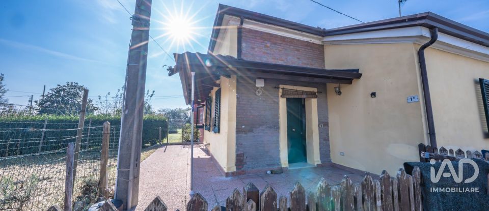 Casa indipendente / Villa 3 locali di 142 m² in Jolanda di Savoia (44037)