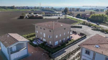 Villa a schiera 4 locali di 179 m² in Sala Bolognese (40010)