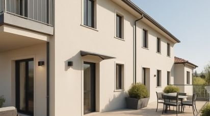 Villa Bifamiliare 8 locali di 330 m² in Pozzolengo (25010)