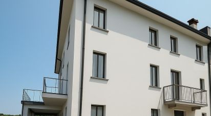 Villa Bifamiliare 8 locali di 330 m² in Pozzolengo (25010)