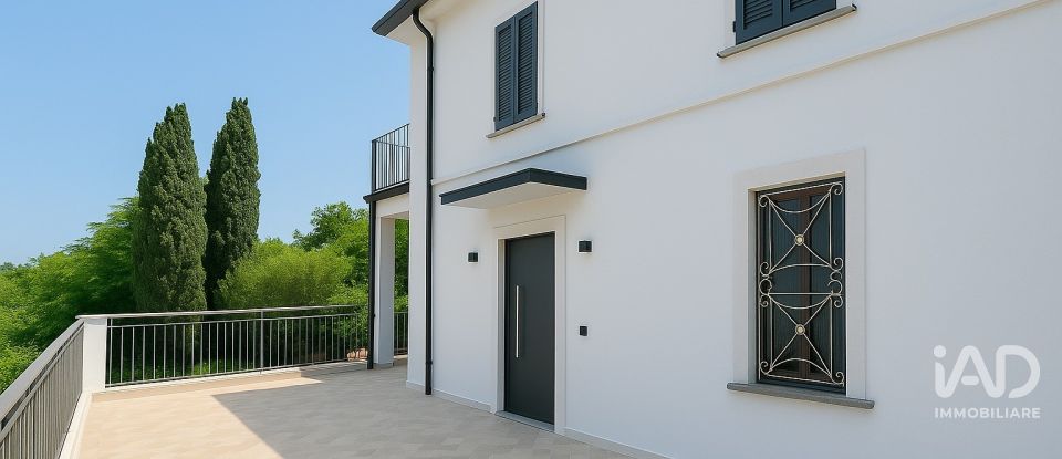 House boat 8 rooms of 330 m² in Pozzolengo (25010)