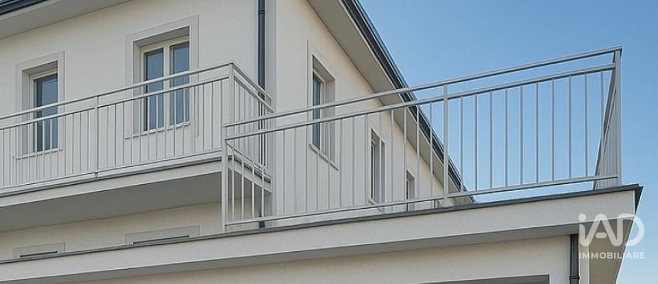 House boat 8 rooms of 330 m² in Pozzolengo (25010)