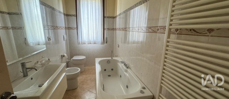 Casa indipendente / Villa 4 locali di 180 m² in Mesola (44026)