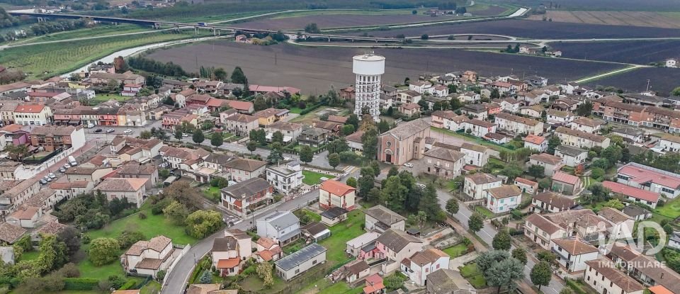 Casa indipendente / Villa 4 locali di 180 m² in Mesola (44026)