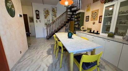 Villa a schiera 4 locali di 150 m² in Soliera (41019)