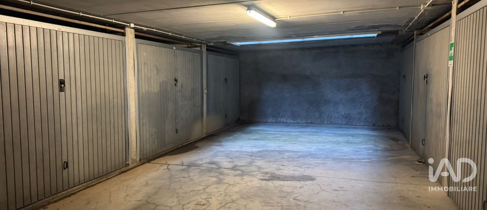 Parking of 15 m² in Ceriale (17023)