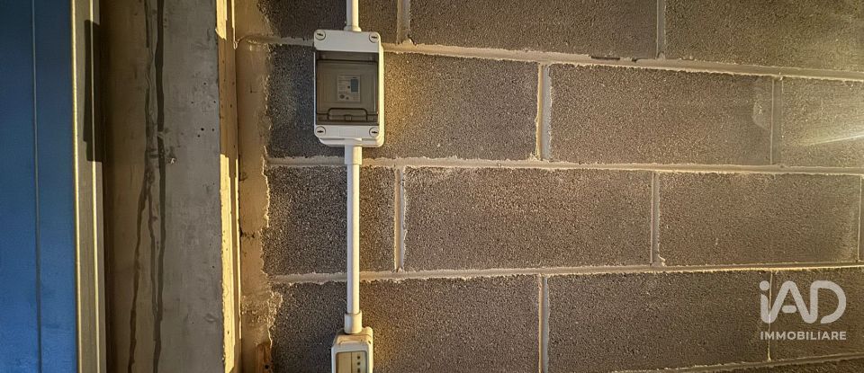 Parking of 15 m² in Ceriale (17023)