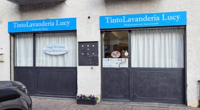 Negozio / locale commerciale di 62 m² in Seveso (20822)