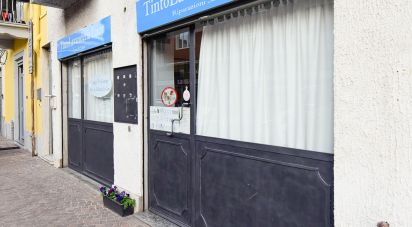 Negozio / locale commerciale di 62 m² in Seveso (20822)