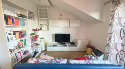 Trilocale di 90 m² a Bernareggio (20881)