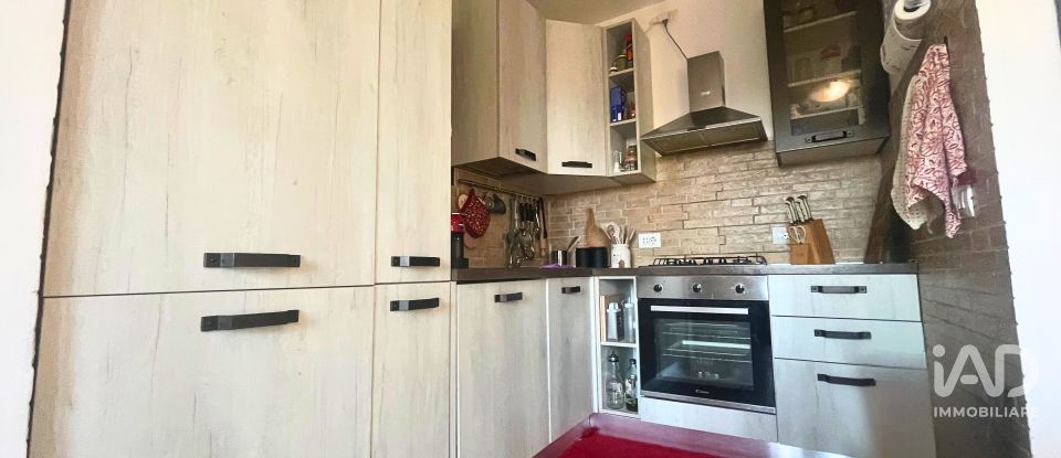 Trilocale di 90 m² a Bernareggio (20881)