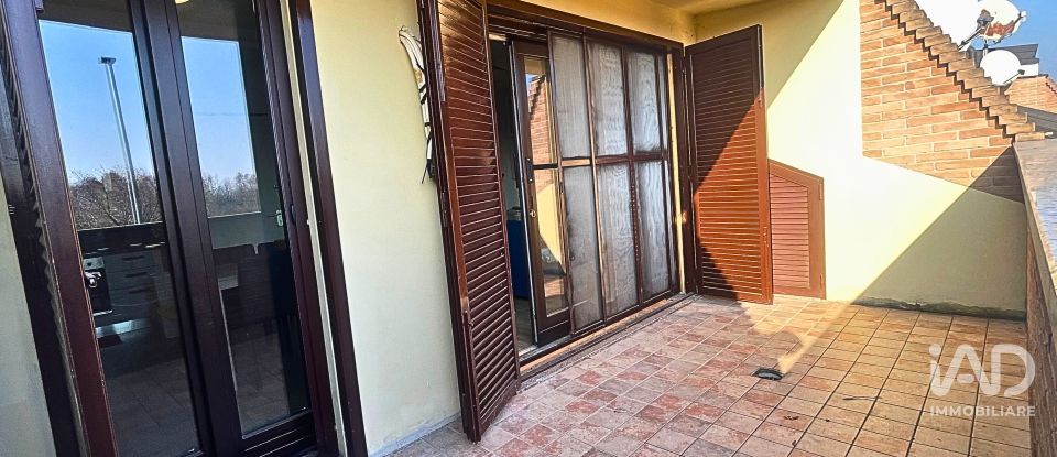 Trilocale di 90 m² a Bernareggio (20881)