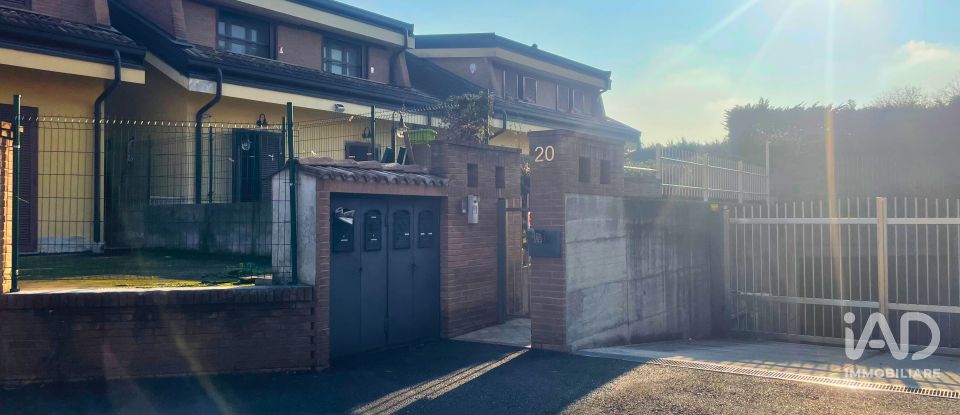 Trilocale di 90 m² a Bernareggio (20881)