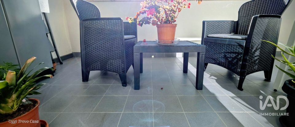 Appartamento 7 locali di 101 m² a Folignano (63084)