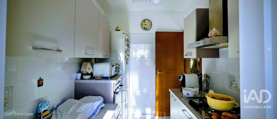 Appartamento 7 locali di 101 m² a Folignano (63084)