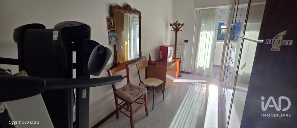 Appartamento 7 locali di 101 m² a Folignano (63084)