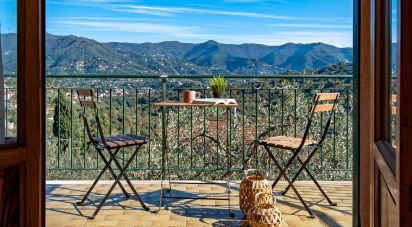 Appartamento 7 locali di 120 m² a Rapallo (16035)