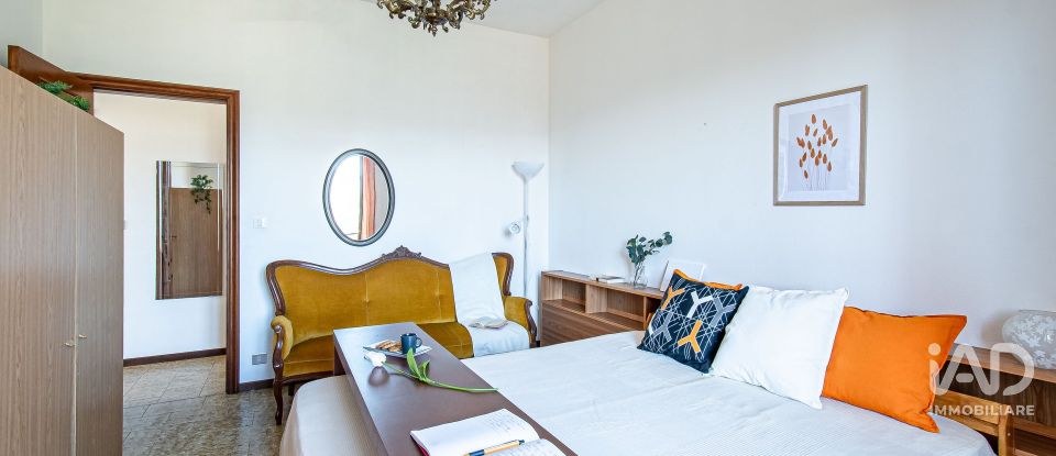 Apartment 7 rooms of 120 m² in Rapallo (16035)