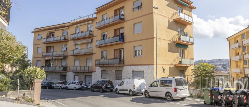 Four-room apartment of 134 m² in Ancona (60131)