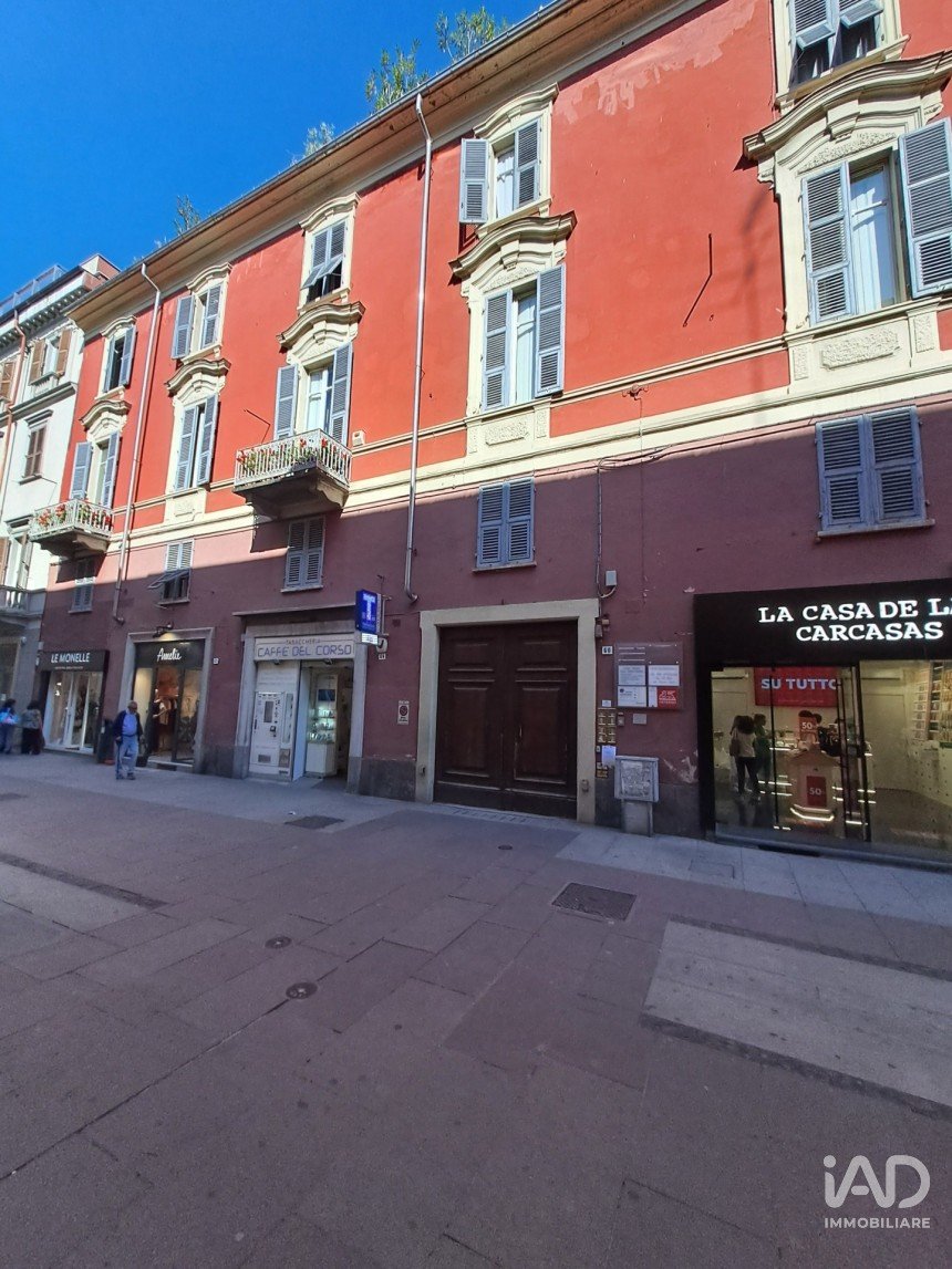 Apartment 10 rooms of 258 m² in Alessandria (15121)