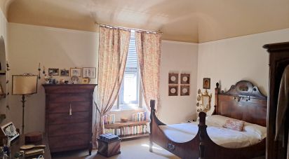 Appartamento 10 locali di 258 m² a Alessandria (15121)