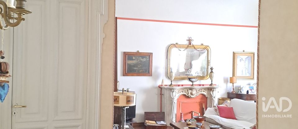 Apartment 10 rooms of 258 m² in Alessandria (15121)