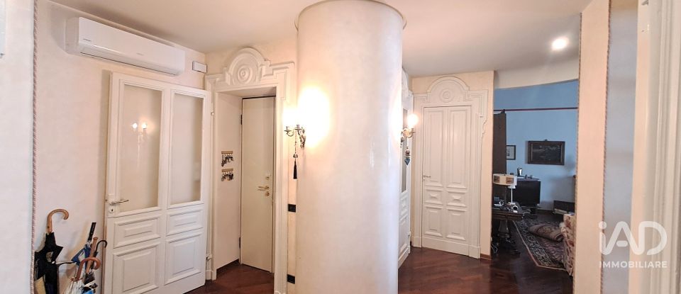 Apartment 10 rooms of 258 m² in Alessandria (15121)