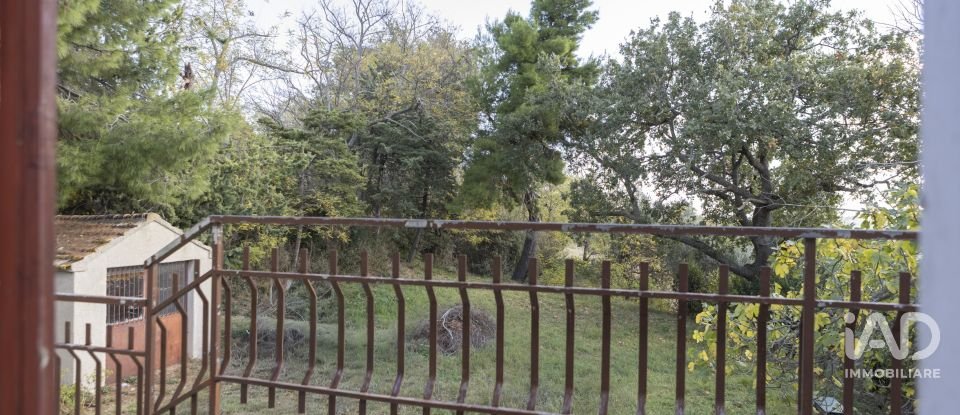 Townhouse 5 rooms of 165 m² in Civitanova Marche (62012)