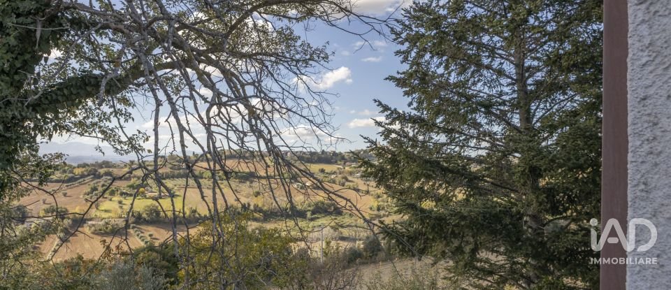 Townhouse 5 rooms of 165 m² in Civitanova Marche (62012)