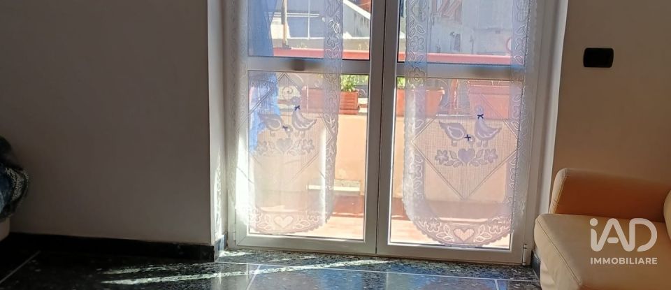 Apartment 7 rooms of 118 m² in Genova (16166)