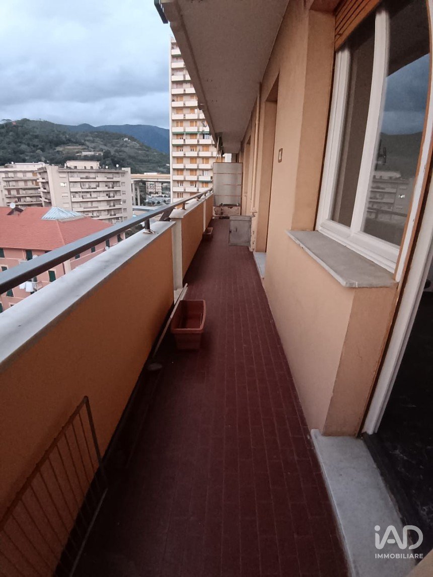 Apartment 0 rooms of 85 m² in Genova (16155)