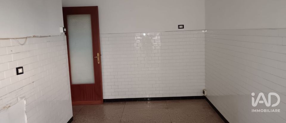 Apartment 0 rooms of 85 m² in Genova (16155)