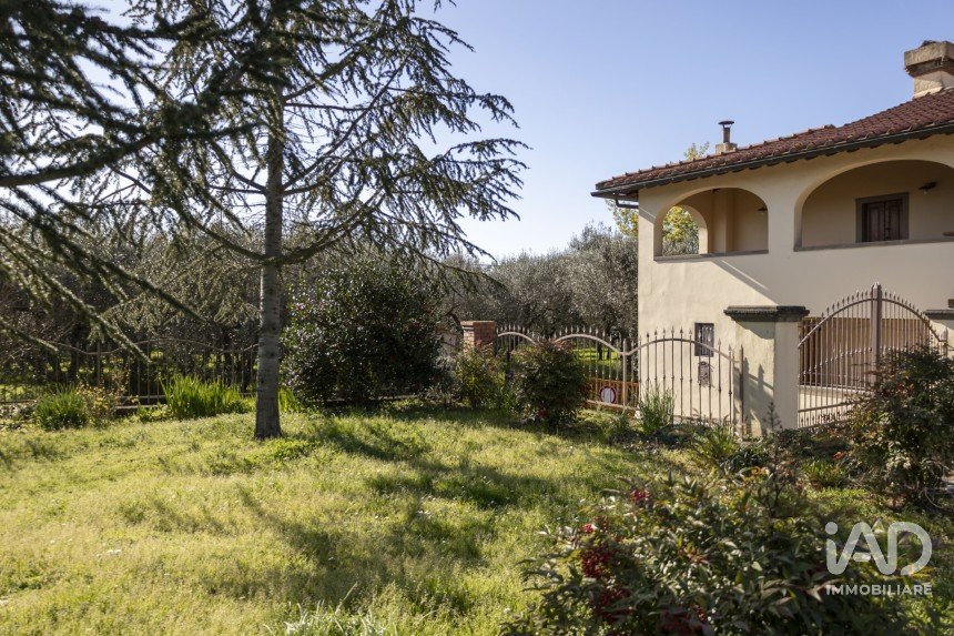 Farm 14 rooms of 454 m² in Reggello (50066)