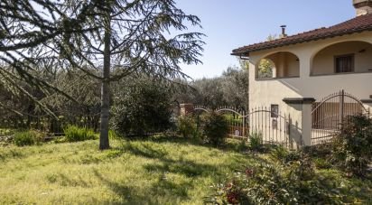 Casale 14 locali di 454 m² in Reggello (50066)