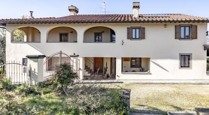 Casale 14 locali di 454 m² in Reggello (50066)