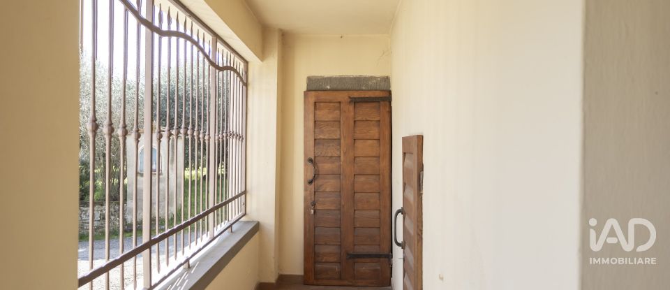 Farm 14 rooms of 454 m² in Reggello (50066)