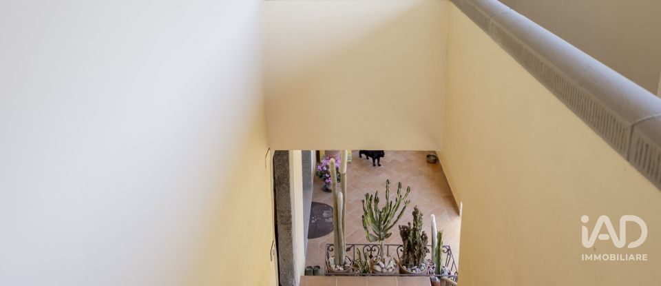 Farm 14 rooms of 454 m² in Reggello (50066)