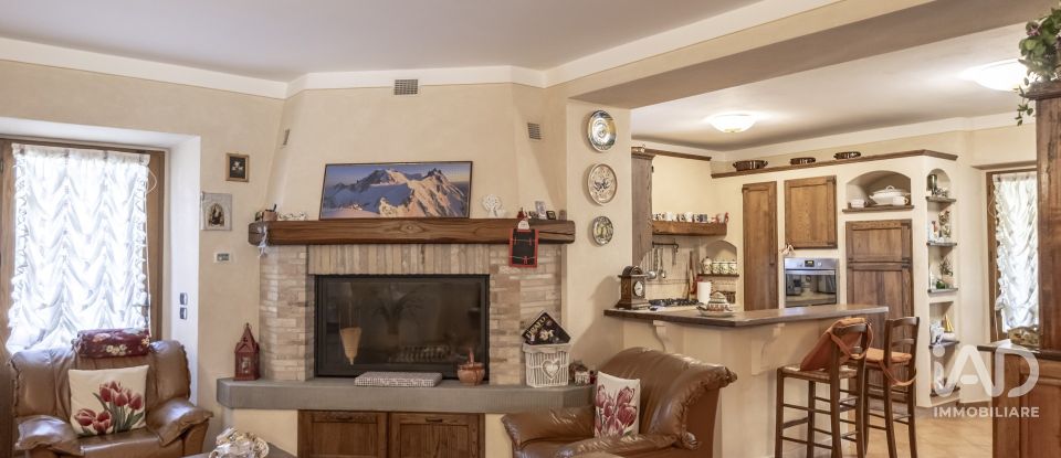 Farm 14 rooms of 454 m² in Reggello (50066)