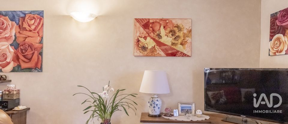 Farm 14 rooms of 454 m² in Reggello (50066)